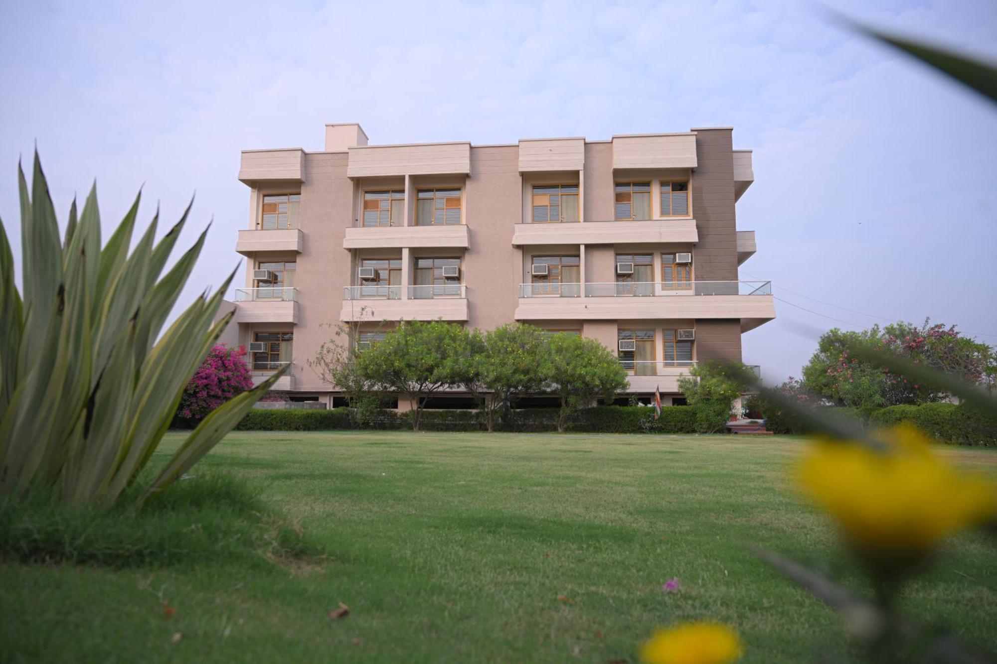 Resort The Govindam